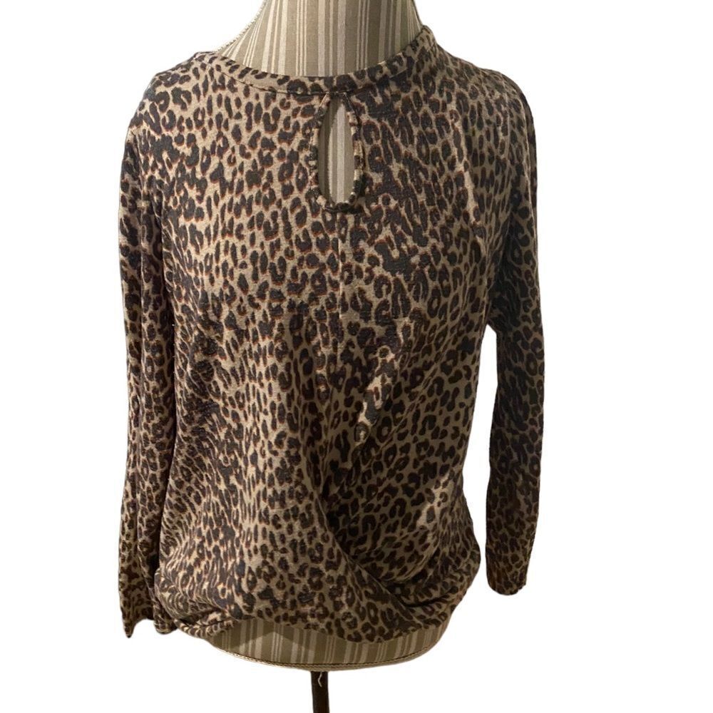 Absolutely Famous size medium top great condition see pics